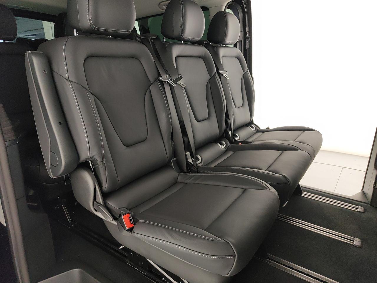 Mercedes-Benz V 300 d AVANTGARDE Extralong