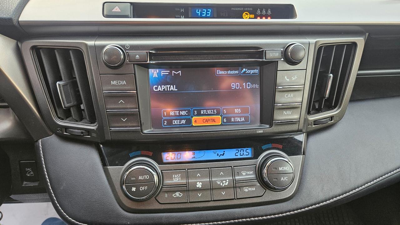 Toyota RAV 4 2.2 d-cat Active 4wd 150cv auto CAMERA-CRUISE