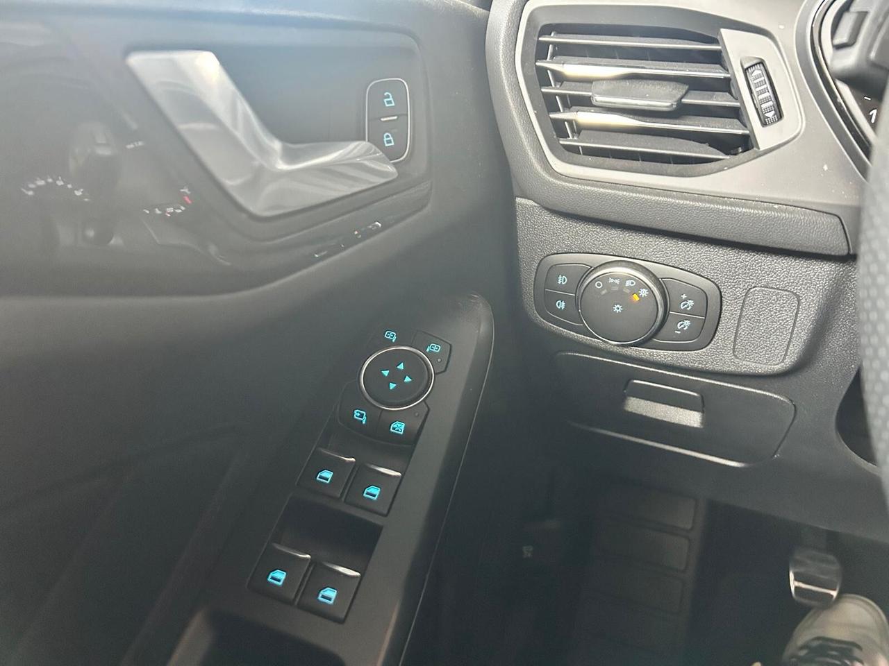 Ford Focus 1.5 EcoBlue 120 CV SW ST-Line
