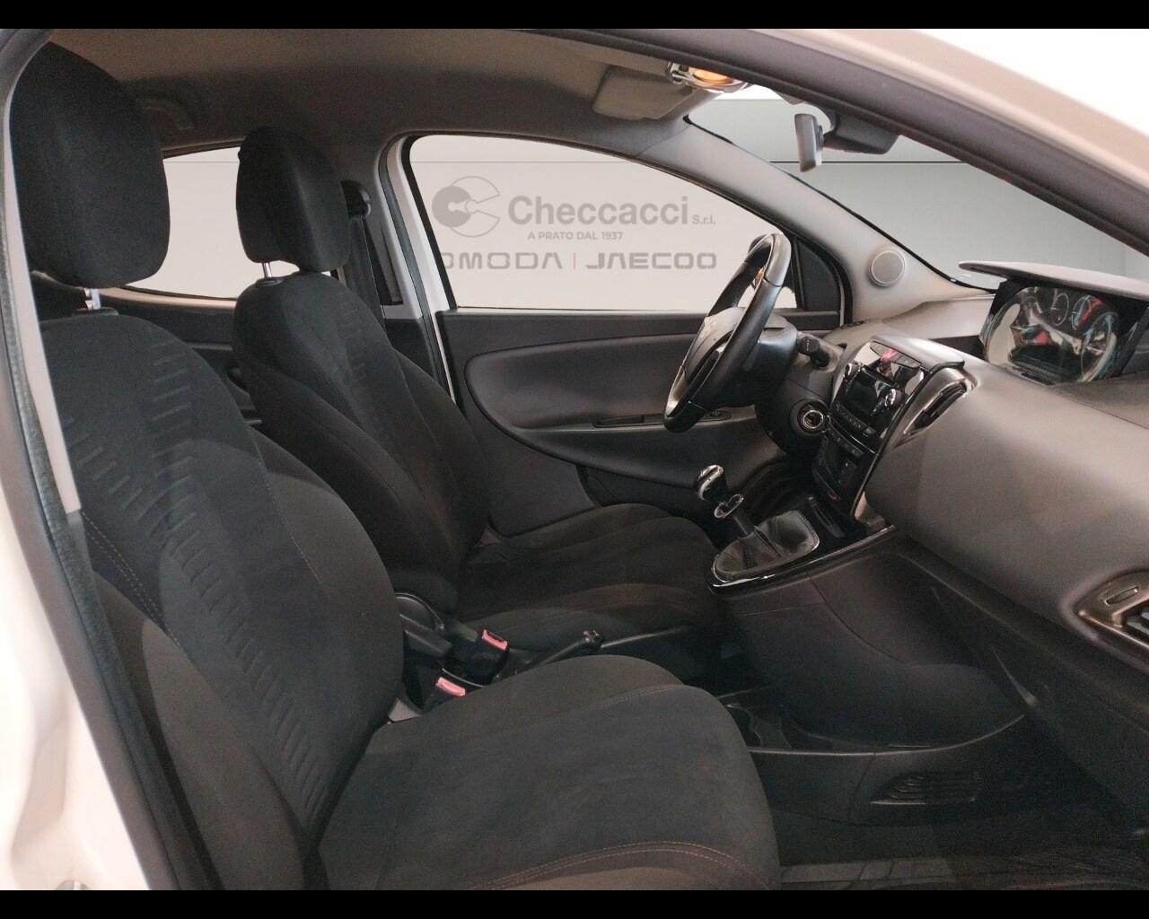 LANCIA Ypsilon 3ª serie Ypsilon 1.2 69 CV 5 po...