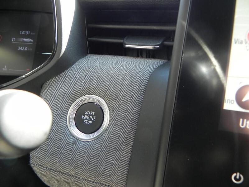 Renault Clio TCe 90 CV 5 porte Techno