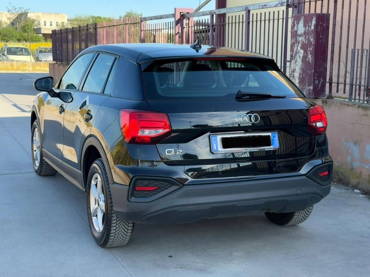 Audi Q2 30 TDI S tronic Identity Black