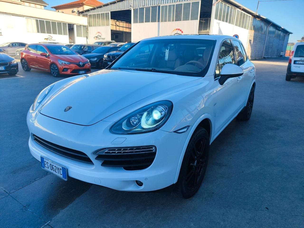 Porsche Cayenne 4.0 S Diesel CARBOCERAMICA
