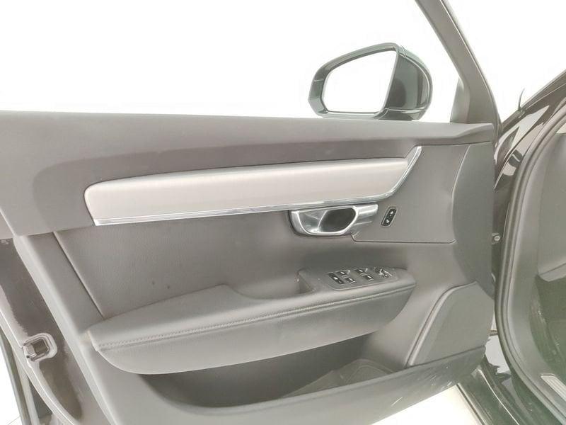 Volvo V90 D3 Momentum