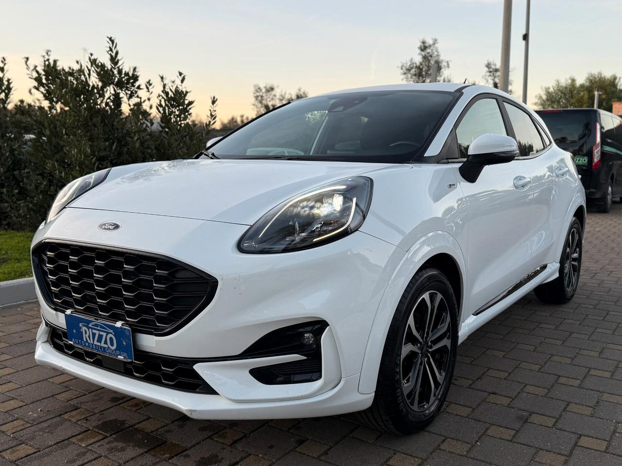 Ford Puma 1.0 EcoBoost Hybrid 125CV ST-Line Navi Cockpit