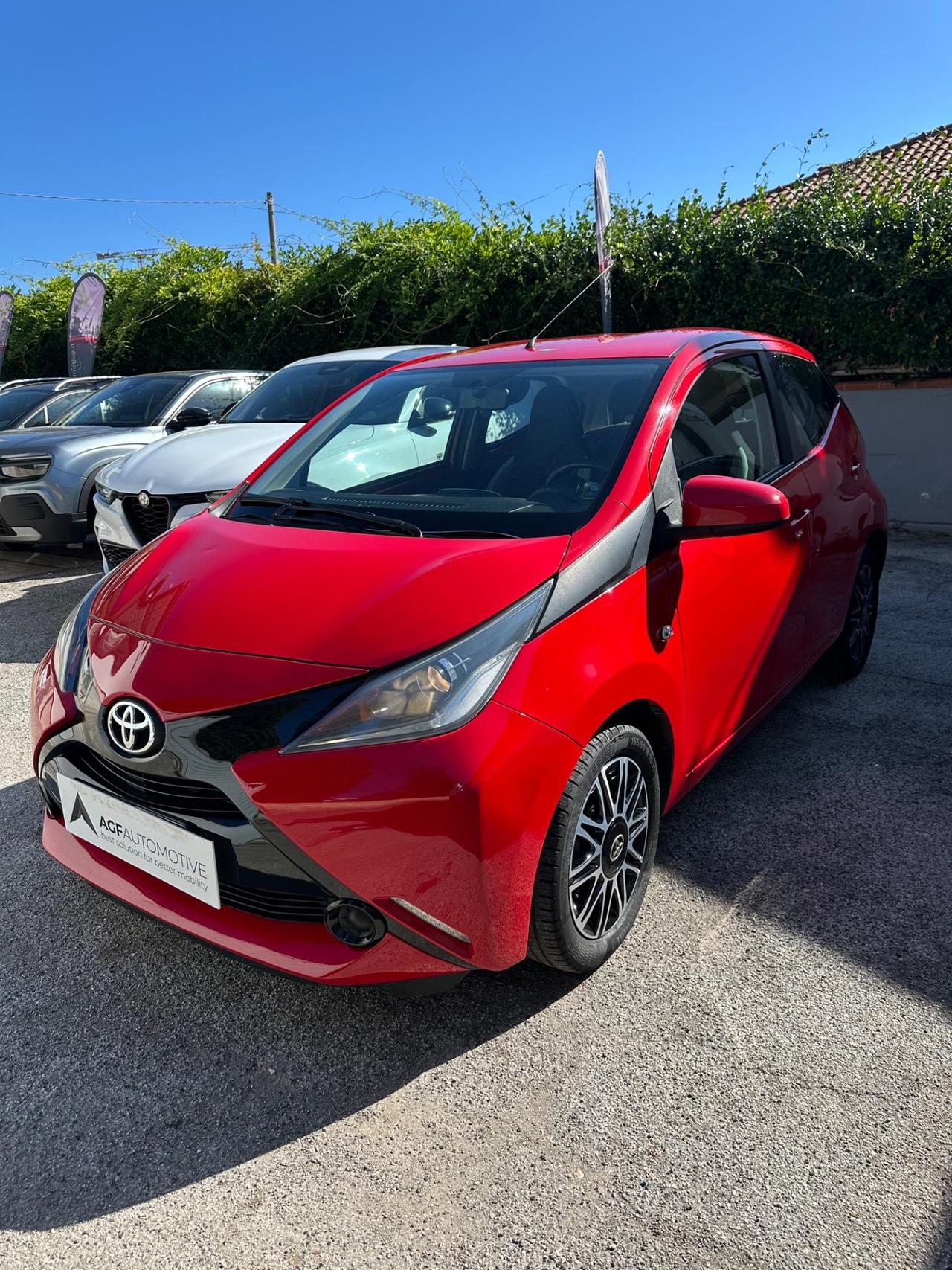 Toyota Aygo 1.0 VVT-i 69 CV 5 porte x-wave MMT