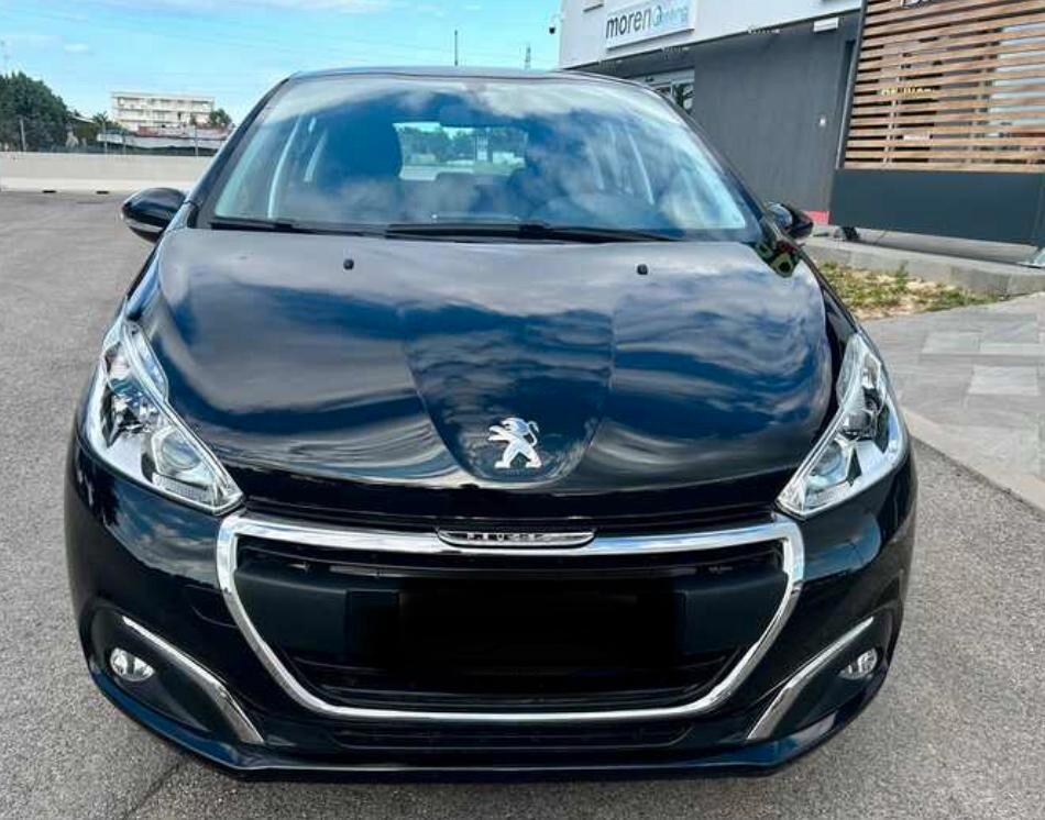 Peugeot 208 PureTech 82 5 porte Allure