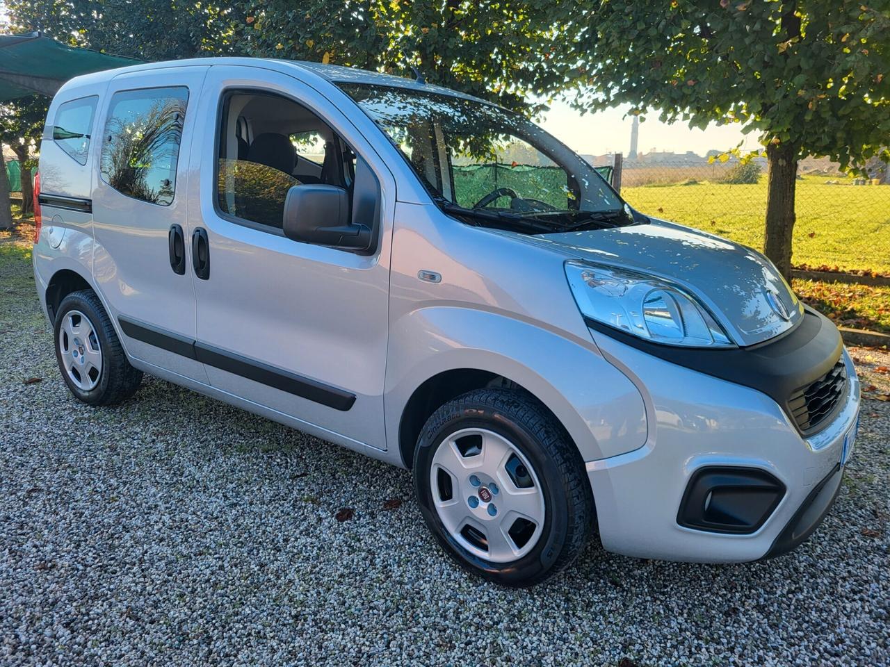 Fiat Qubo 1.3 MJT 80 CV Lounge con 34000 km