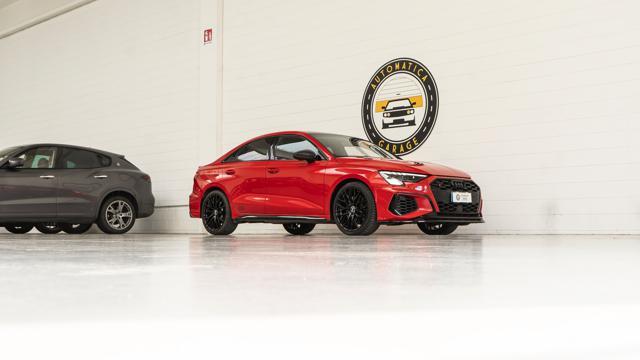 AUDI S3 Sedan TFSI quattro S tronic MATRIX