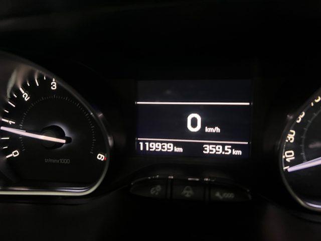 PEUGEOT 208 1.6 e-HDi 92 CV Stop&Start 5 porte Allure