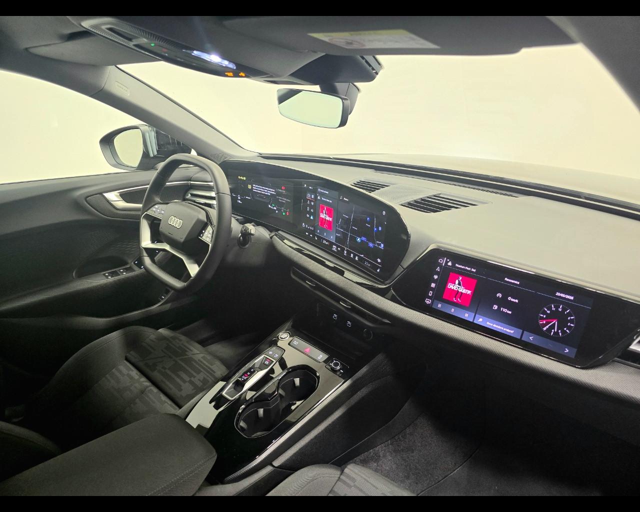 AUDI A5 AVANT 2.0 TDI MHEV+ S-TRONIC QUATTRO S-LINE EDITION