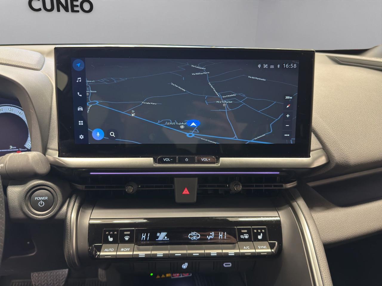 Toyota C-HR 2.0 phev Lounge fwd e-cvt