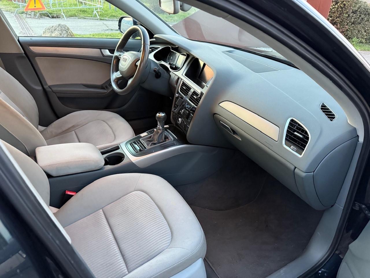 Audi A4 Avant 2.0 TDI 120 CV SI PERMUTE