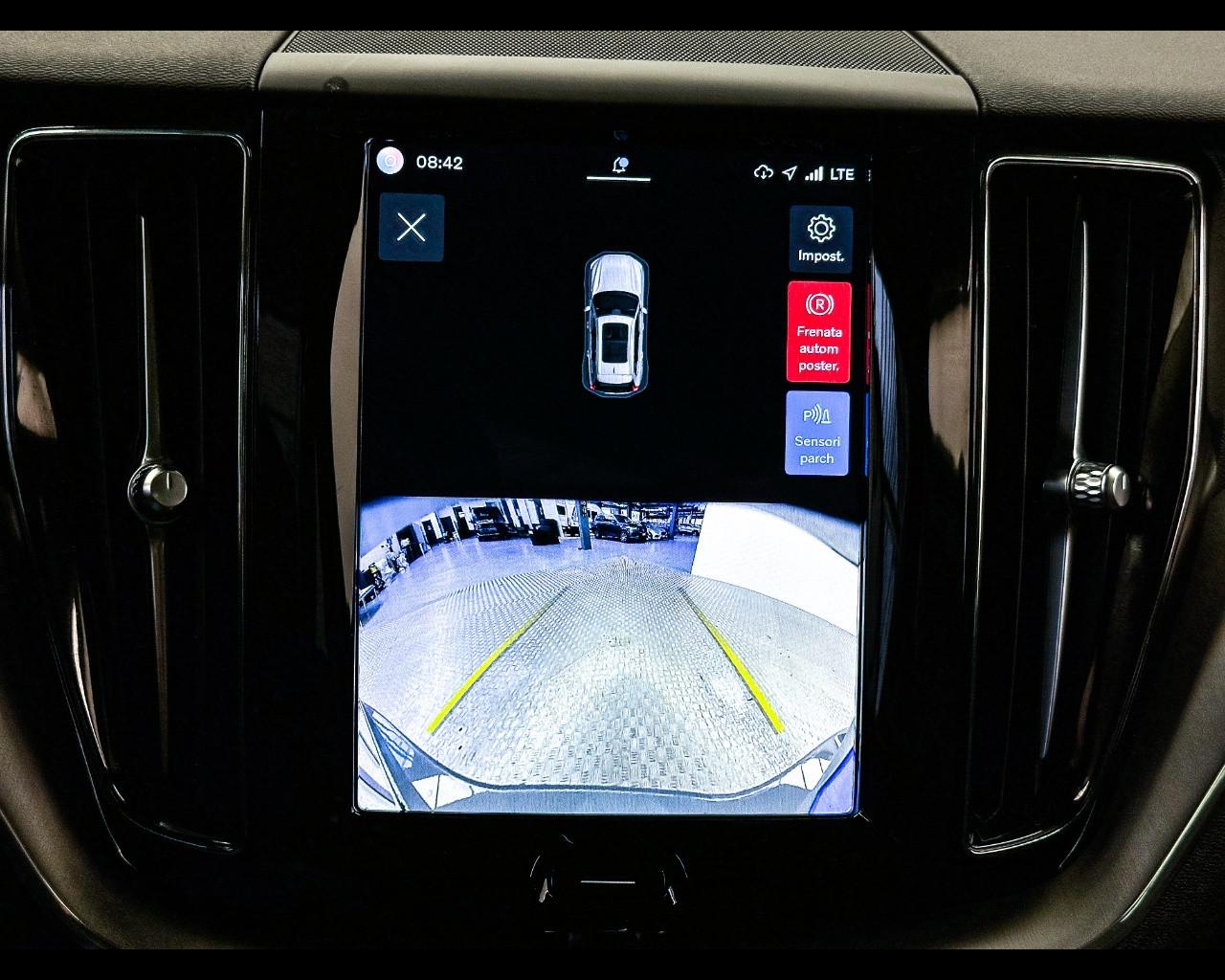 VOLVO XC60 (2017-->) - XC60 T6 Recharge Plug-in Hybrid AWD automatico Core