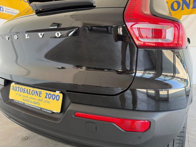 VOLVO XC40 B4 AWD Geartronic R-design TETTO/CERCHI 20"