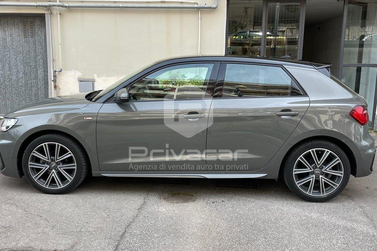 AUDI A1 SPB 25 TFSI Identity Black