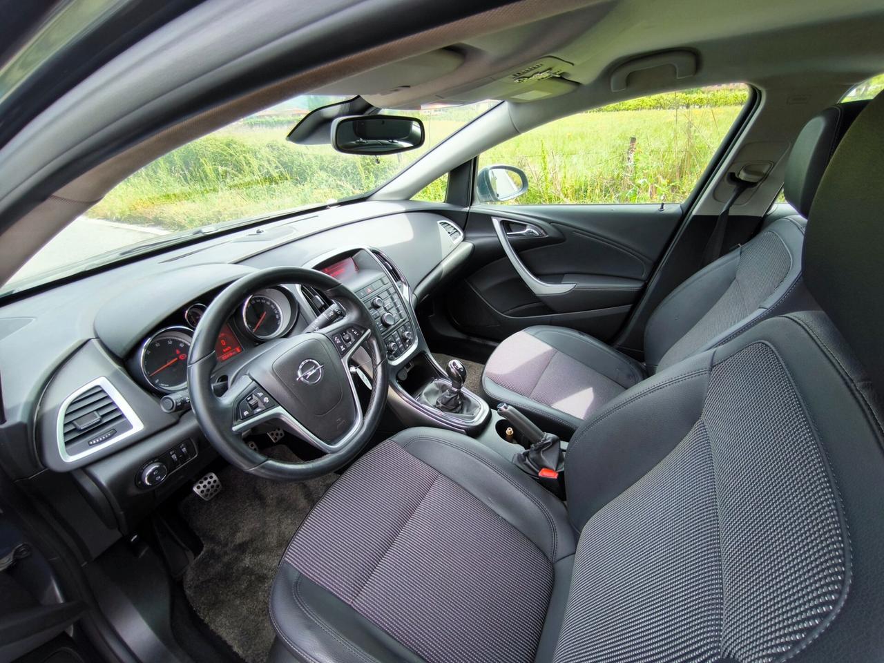 OPEL ASTRA SW 1,4 G.P.L. VALIDO FINO AL 2034
