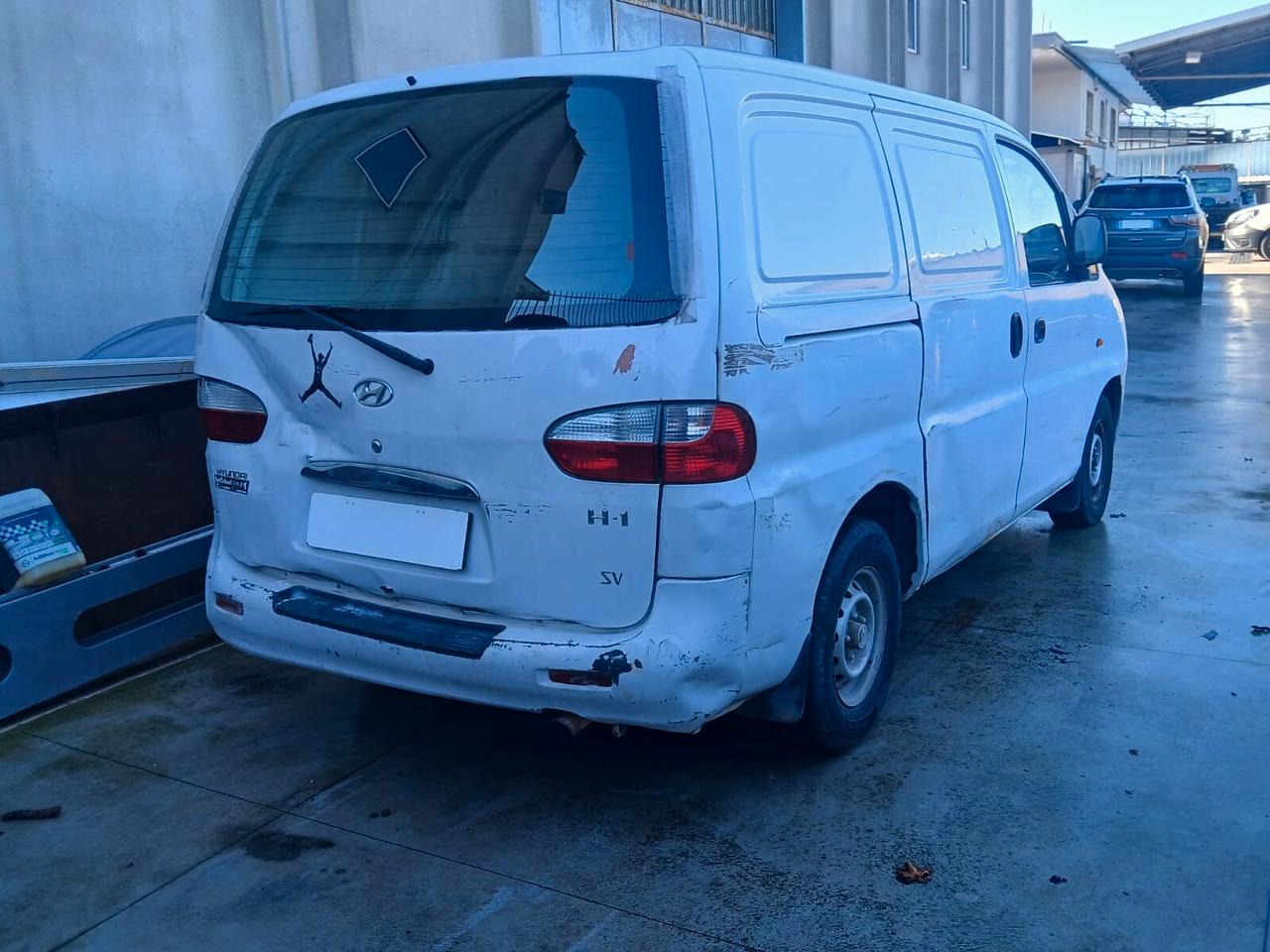 Hyundai H-1 2.5 TDI PC Van 3 posti