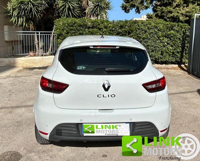 RENAULT Clio 1.2 75 CV 5 porte Duel2