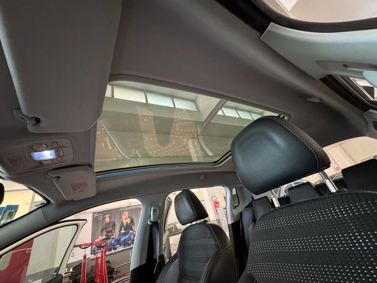 Peugeot 2008 1.2 VTi 82CV Allure NEOPATENTATI - FINANZIABILE