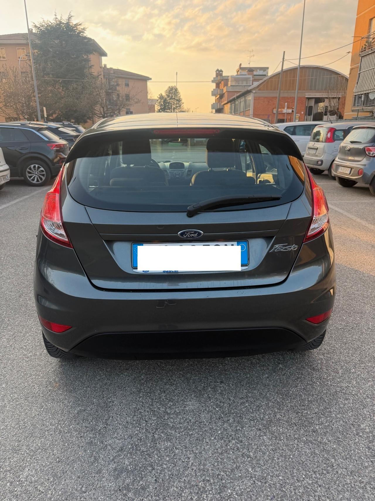 Ford Fiesta 1.4 GPL - NEOPATENTATI - 12 MESI DI GARANZIA -