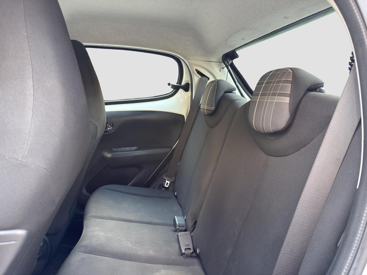 Peugeot 108 5p 1.0 vti 72cv Allure 2021