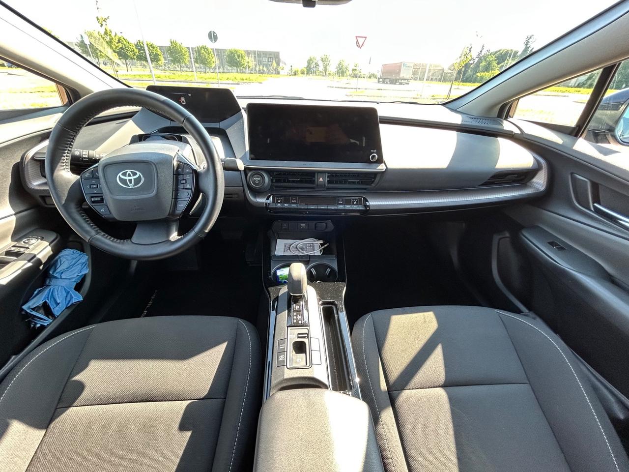 Toyota Prius 2.0 Plug-in Hybrid Lounge