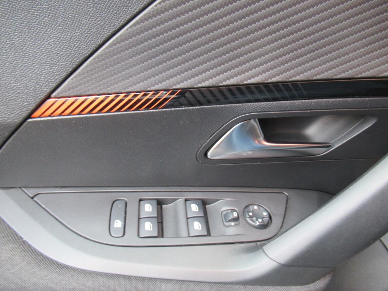 Peugeot 2008 BlueHDi 100 S&S Active