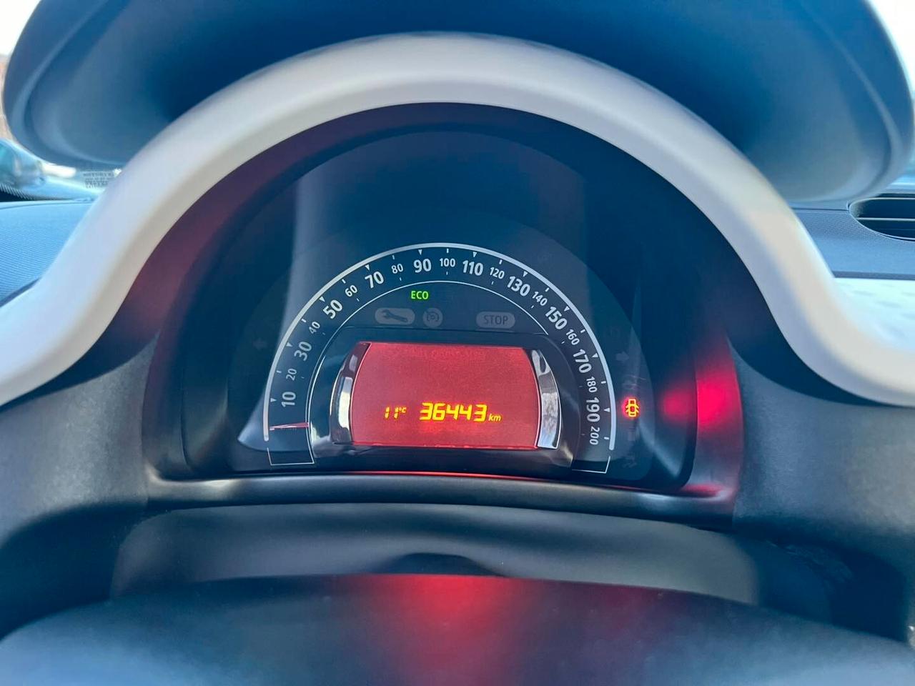 Renault Twingo 0.9 90CV -CAMBIO AUTOMATICO-