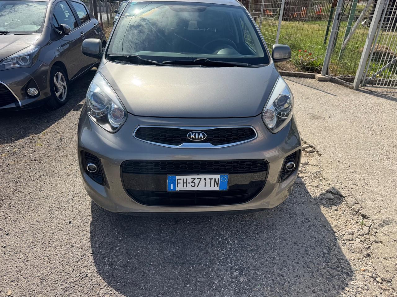Kia Picanto 1.0 12V EcoGPL 5 porte Glam. NEOPATENTATI