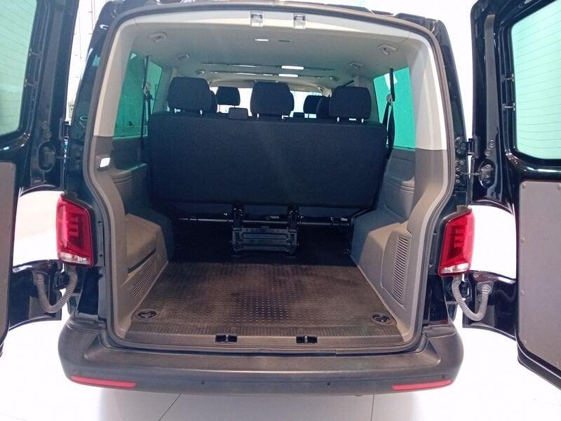 Volkswagen Caravelle 2.0 TDI 150CV DSG Comfortline 9 Posti