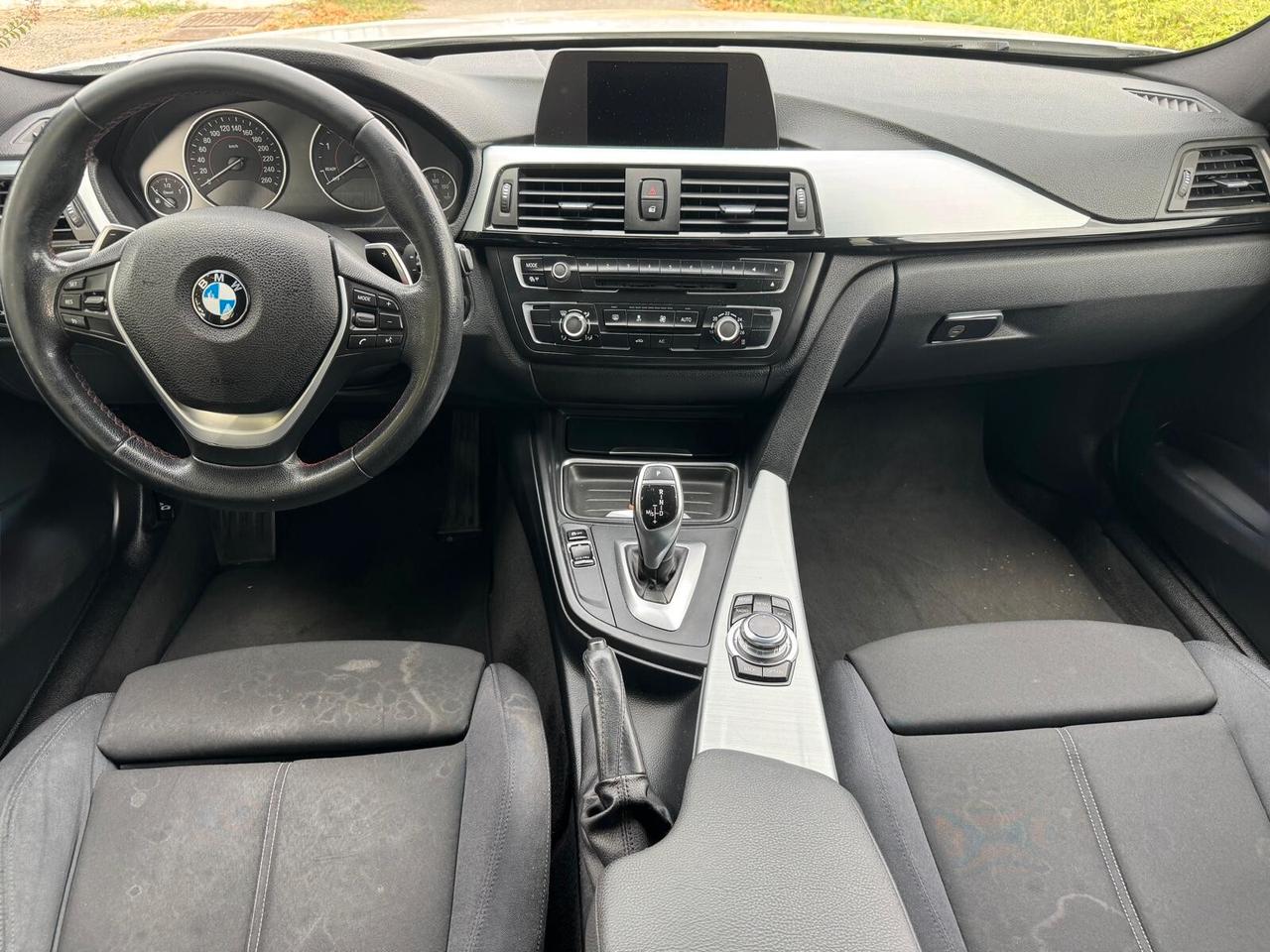 Bmw 320 320d xDrive Touring Sport