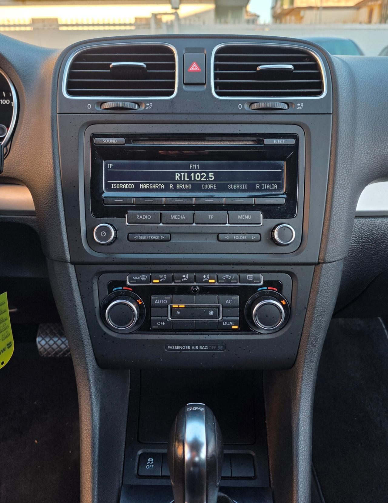 Volkswagen Golf 1.6 TDI DPF DSG 5p. Highline