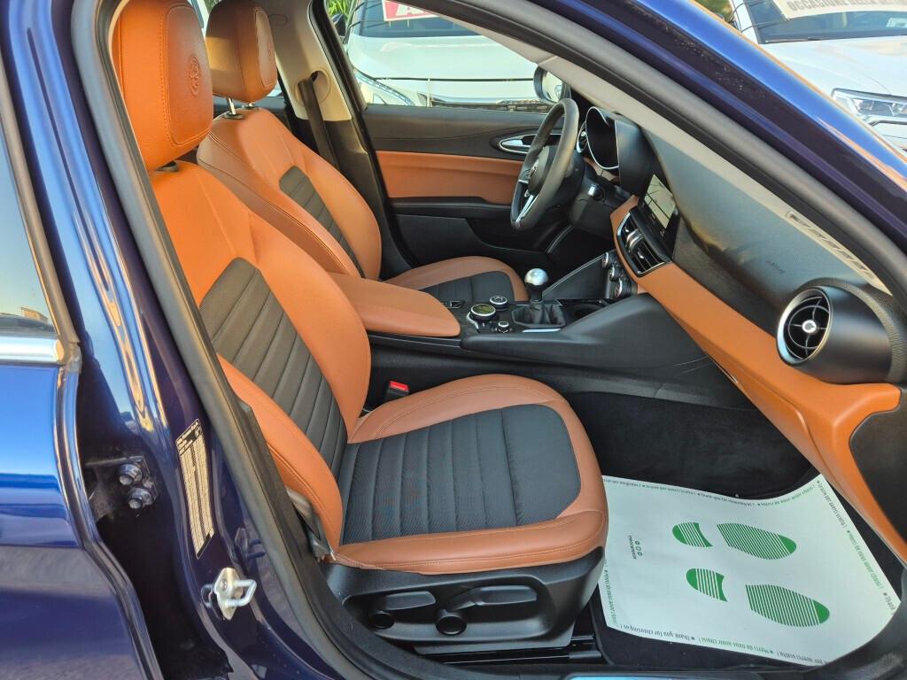 Alfa GIULIA 2.2D 180 CV MANUALE FULL OPT