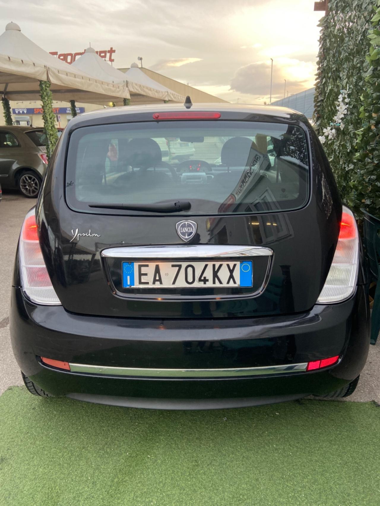 Lancia Ypsilon 1.2 69 CV Diva