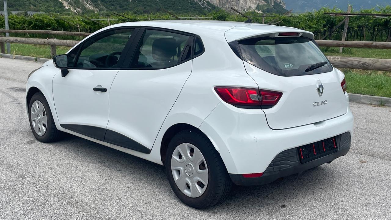 RENAULT CLIO 1.2 BENZINA 5 PORTE 40.000KM - 2015