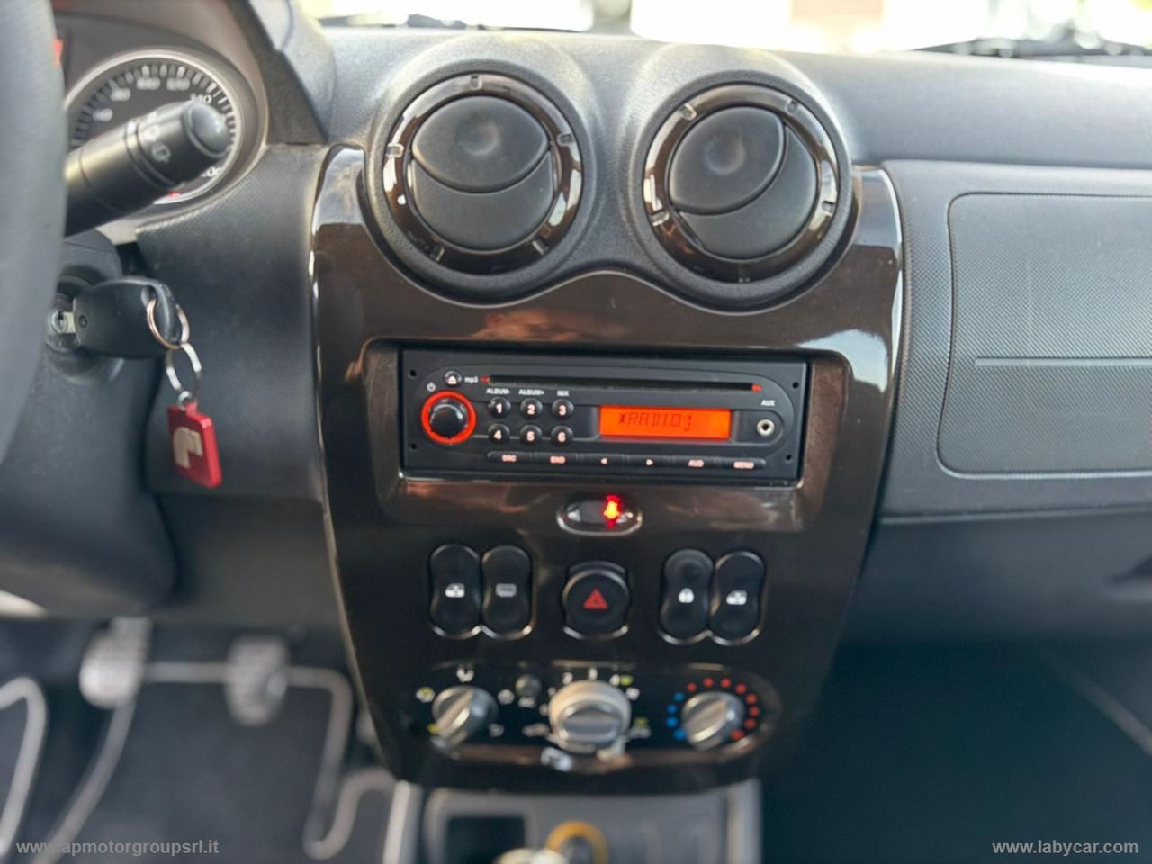 DACIA Duster 1.6 110 CV 4x2 Lauréate