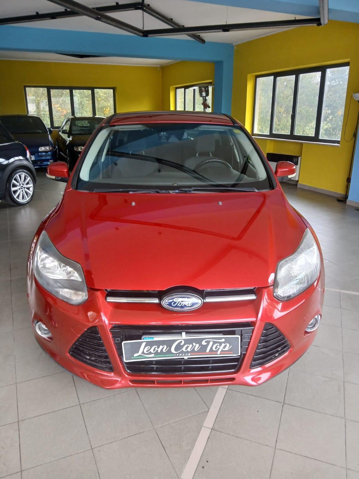 Ford Focus 2.0 TDCi 115 CV Powershift Titanium cambio automatico full