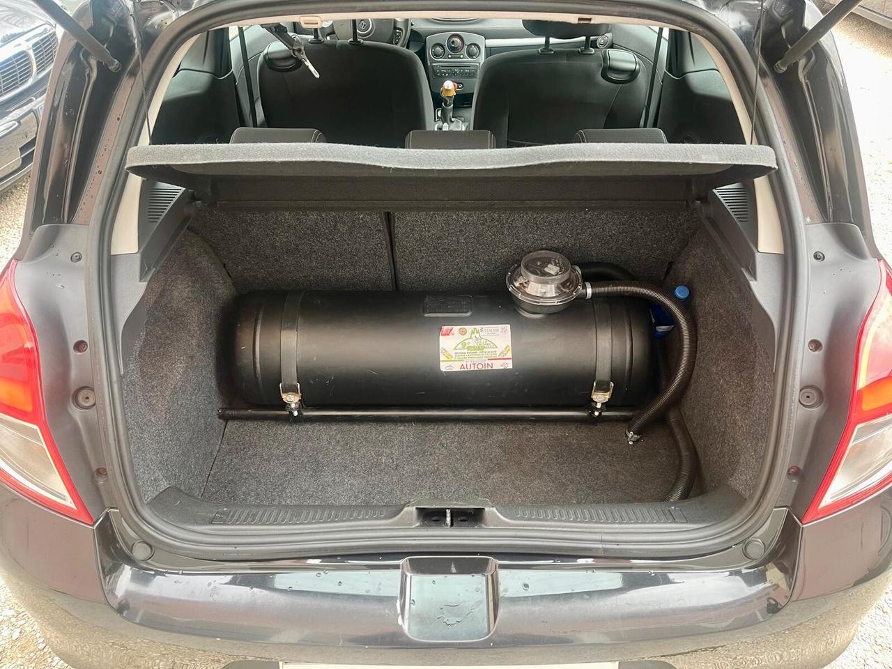 Renault Clio 1.2 Turbo GPL 16V 3 porte 20th Anniversario