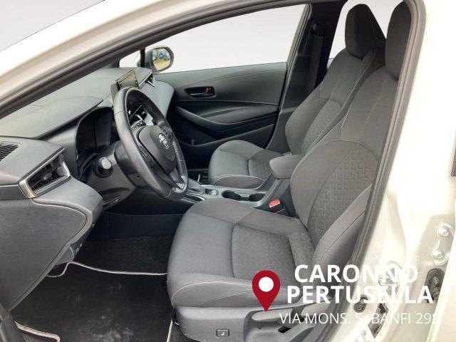 TOYOTA Corolla 1.8 Hybrid Business