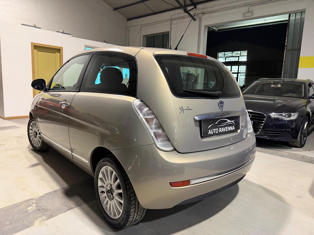 Lancia Ypsilon 1.2 69 CV 5 porte GPL Ecochic Platinum