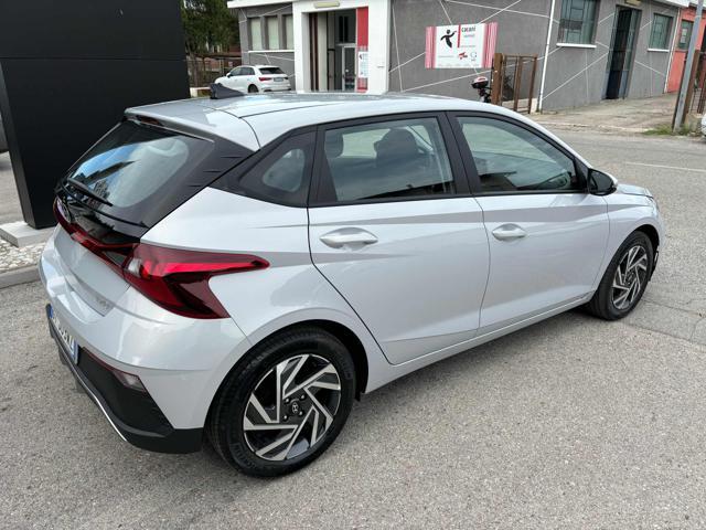 HYUNDAI i20 1.2 MPI MT Connectline