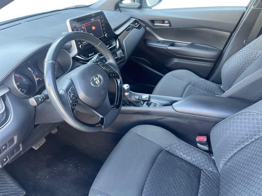 Toyota C-HR 1.8h Active e-cvt