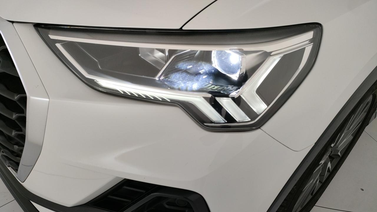 AUDI Q3 I 2019 Sportback - Q3 Sportback 35 1.5 tfsi mhev Business Plus s-tronic