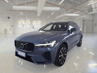 VOLVO XC60 B4 D AWD AUTOMATICO ULTIMATE DARK SUV