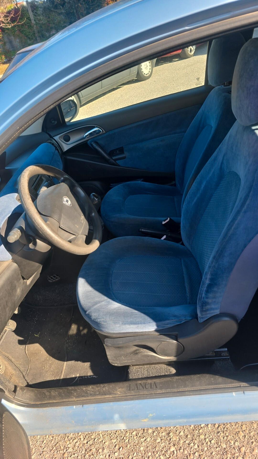 Lancia Ypsilon 1.3 Multijet 16V Argento