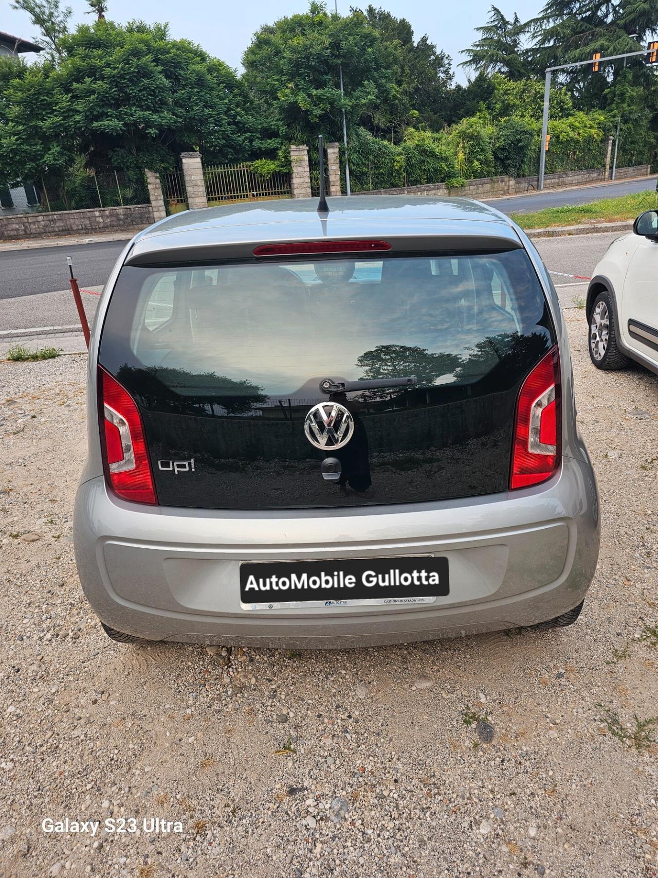 Volkswagen up! Move up