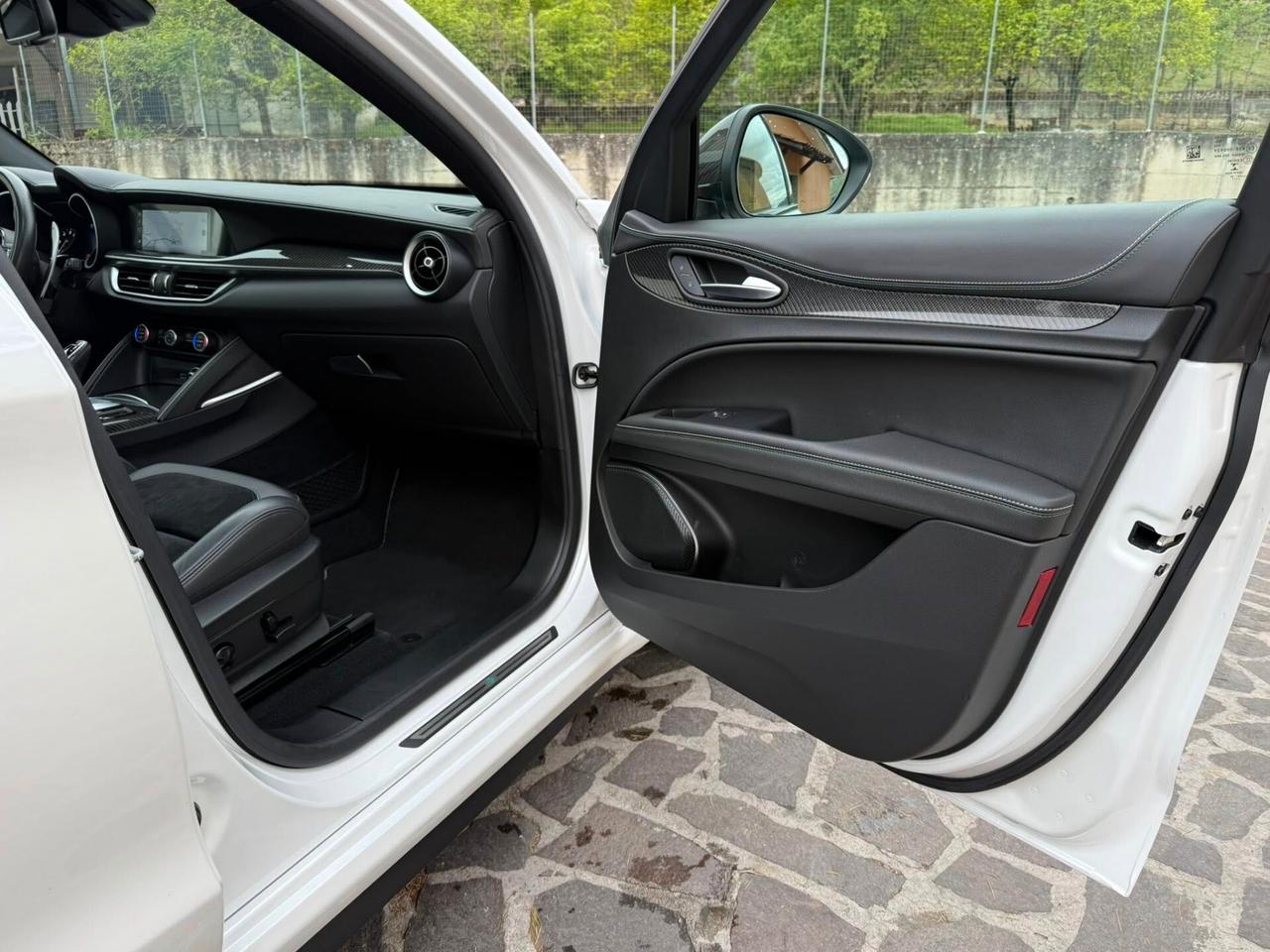 Alfa Romeo Stelvio 2.9 Bi-Turbo V6 510 CV AT8 Quadrifoglio Carbonceramici 2021