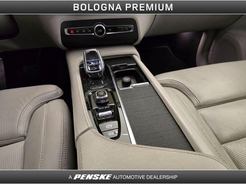 Volvo XC90 XC90 B5 (d) AWD Geartronic Inscription