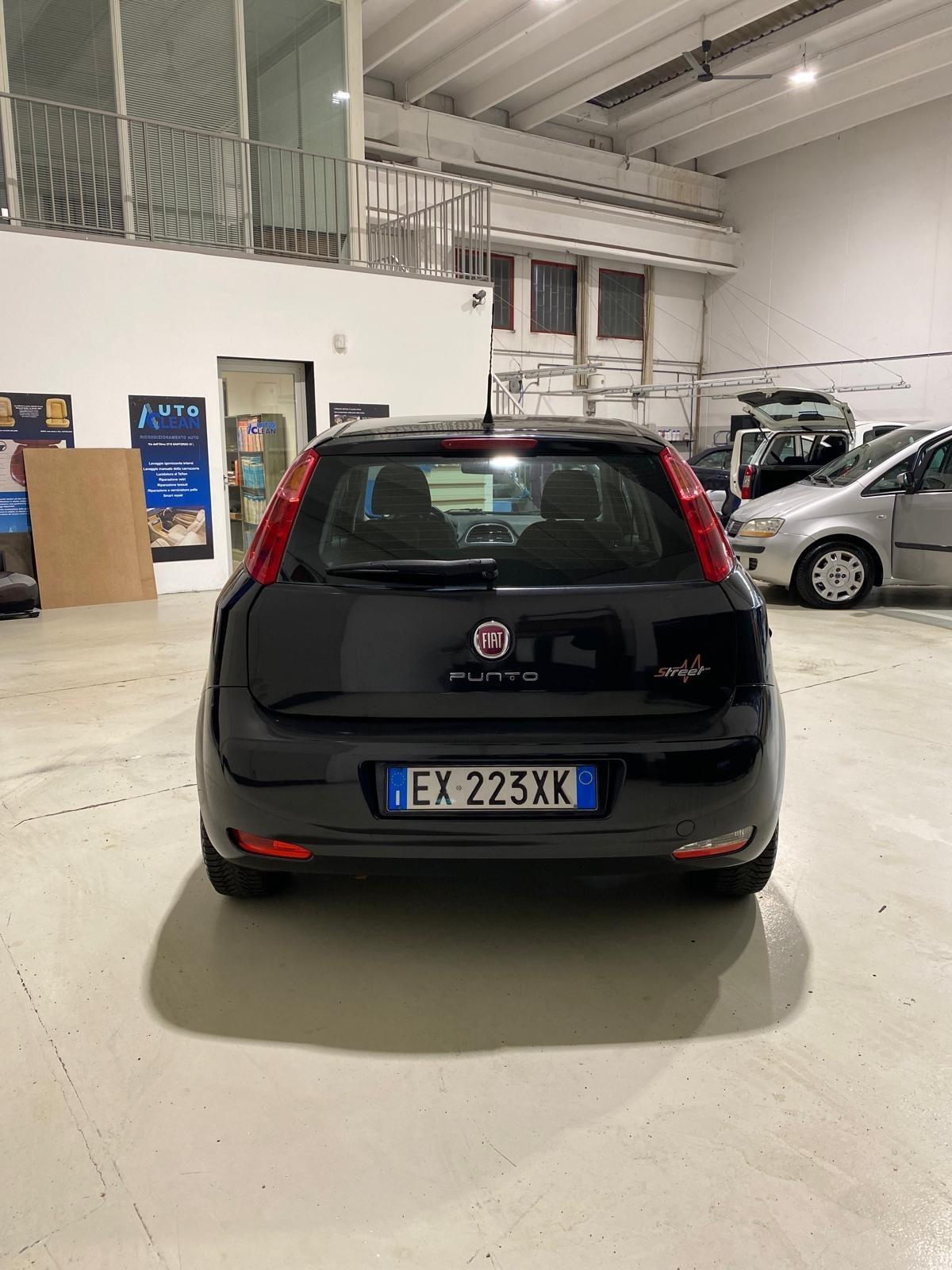 Fiat Punto 1.4 S&S 8V 5 porte Lounge